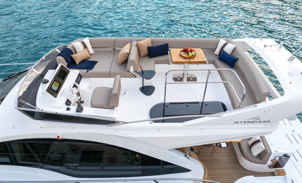 Intermarine 45 — Exterior (4 de 11)