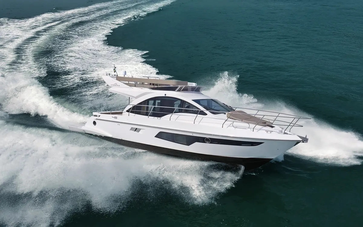 Intermarine 45 — Exterior (2 de 11)